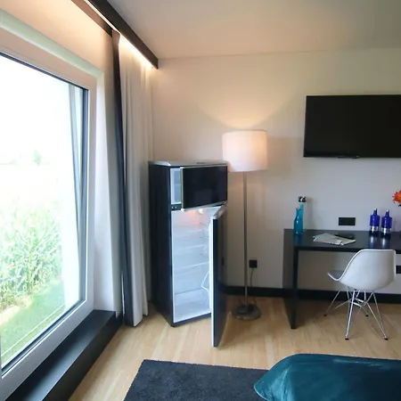 Mn By Wmm Hotel 2*