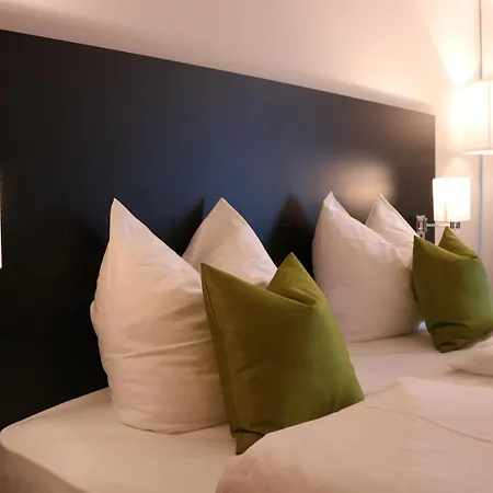 Mn By Wmm Hotel